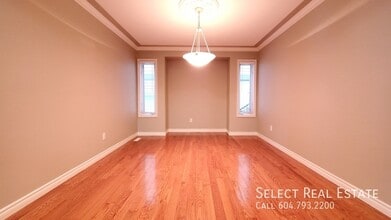 46483 Valleyview Rd in Chilliwack, BC - Building Photo - Building Photo