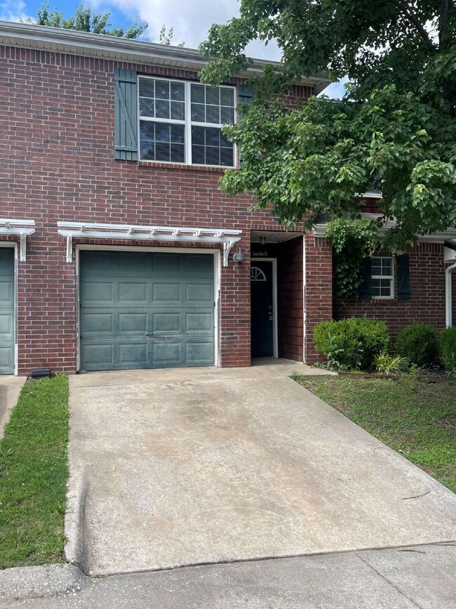 property at 1460 W Jct St