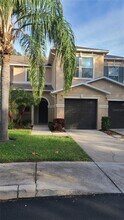 2914 Royal Tuscan Ln in Valrico, FL - Building Photo - Building Photo