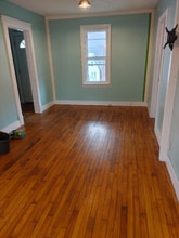 8 Freehold Mills Dr in Freehold, NY - Building Photo - Building Photo