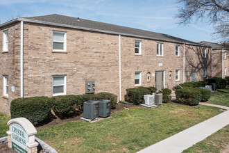 Crystal Gardens in Lexington, KY - Building Photo - Building Photo