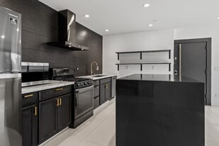 1139 Bellevue Ave in Los Angeles, CA - Building Photo