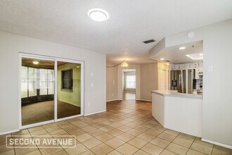 7231 Box Elder Dr in Port Richey, FL - Foto de edificio - Building Photo