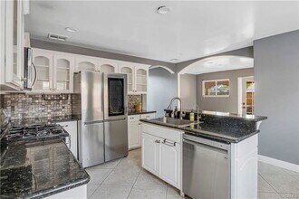 10164 Elkwood St in Los Angeles, CA - Building Photo - Building Photo