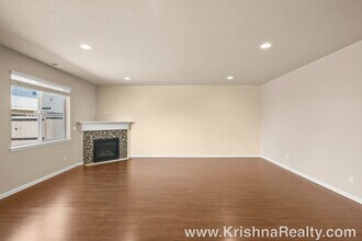 7077 NW 167th Ave in Portland, OR - Building Photo - Building Photo