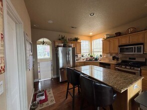 63377 Tristar Drive in Bend, OR - Building Photo - Building Photo