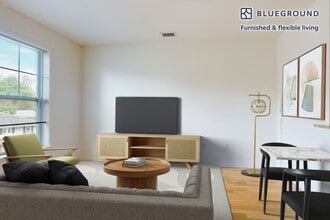 27 Barker Ave in White Plains, NY - Building Photo - Building Photo