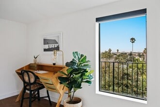 4505 S Slauson Ave in Culver City, CA - Foto de edificio - Interior Photo