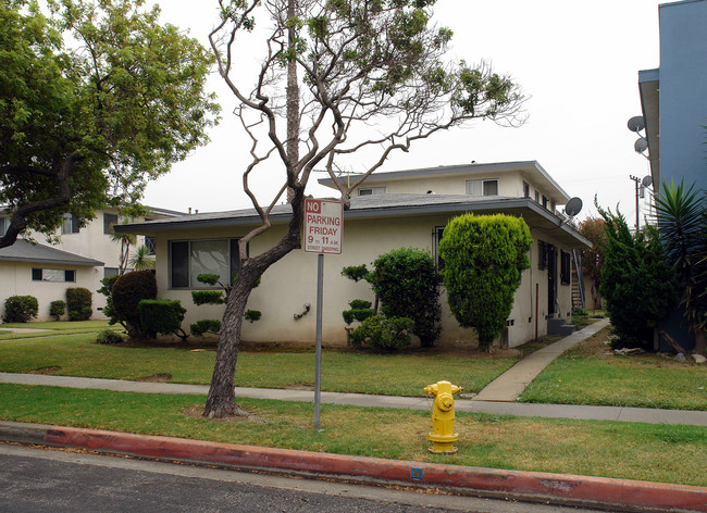 2612 W El Segundo Blvd in Hawthorne, CA - Building Photo - Building Photo