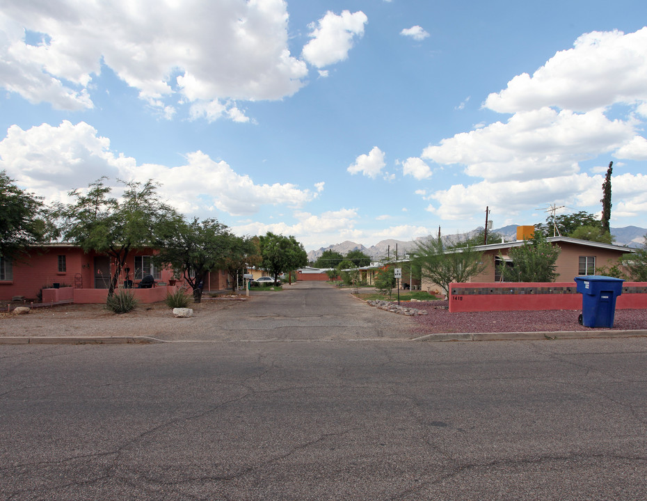 1413-1419 E Adelaide Dr in Tucson, AZ - Building Photo