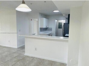 2600 S University Dr in Fort Lauderdale, FL - Building Photo - Building Photo