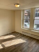 218 W Market St in Pottsville, PA - Building Photo - Building Photo