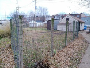 6118 Vermont Ave in St. Louis, MO - Building Photo - Building Photo