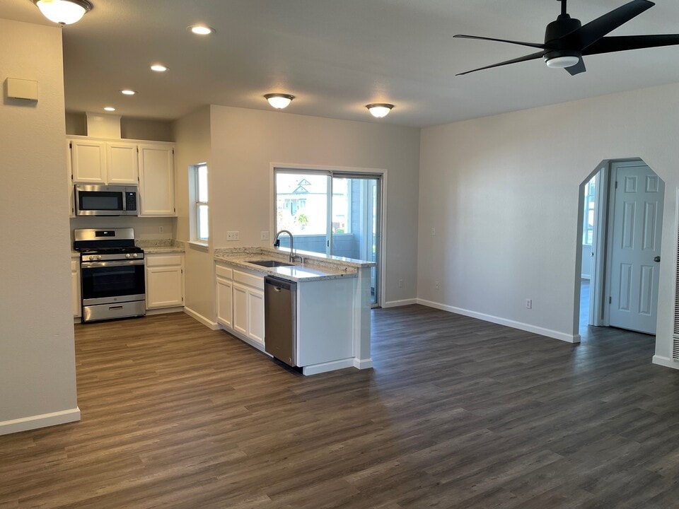 419 8th St, Unit B in Santa Rosa, CA - Foto de edificio