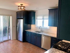 10 Lawton Ln, Unit ground floor walk in in Bronxville, NY - Building Photo - Building Photo