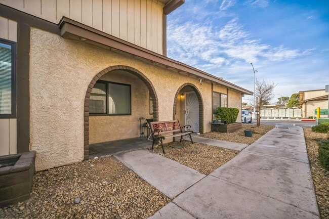 5733 W Smoke Ranch Rd, Unit F11321 in Las Vegas, NV - Building Photo - Building Photo
