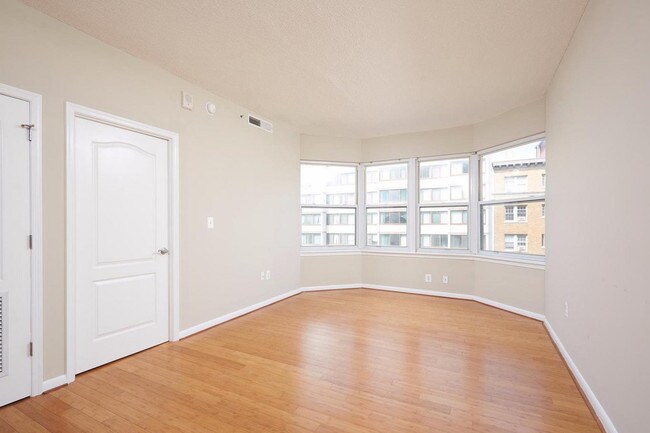 1111 11th St NW-Unit -1 in Washington, DC - Building Photo - Building Photo