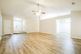 3510 Shelly Dr NW in Kennesaw, GA - Foto de edificio - Building Photo