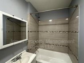 1506 E 74th Pl in Chicago, IL - Building Photo - Building Photo