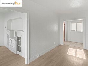 1556 78th Ave in Oakland, CA - Building Photo - Building Photo