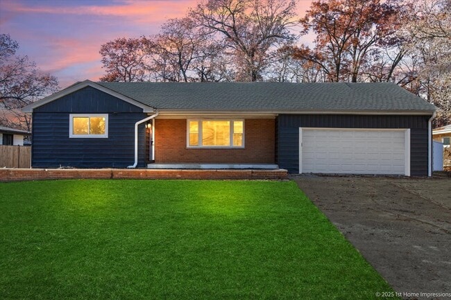 17740 N Clyde Ave in Lansing, IL - Building Photo - Building Photo