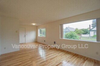 609 W McLoughlin Blvd in Vancouver, WA - Building Photo - Building Photo