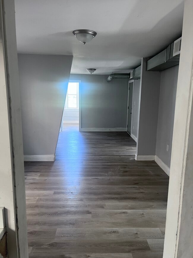 1380 Jackson St, Unit 1 in Gary, IN - Foto de edificio - Building Photo