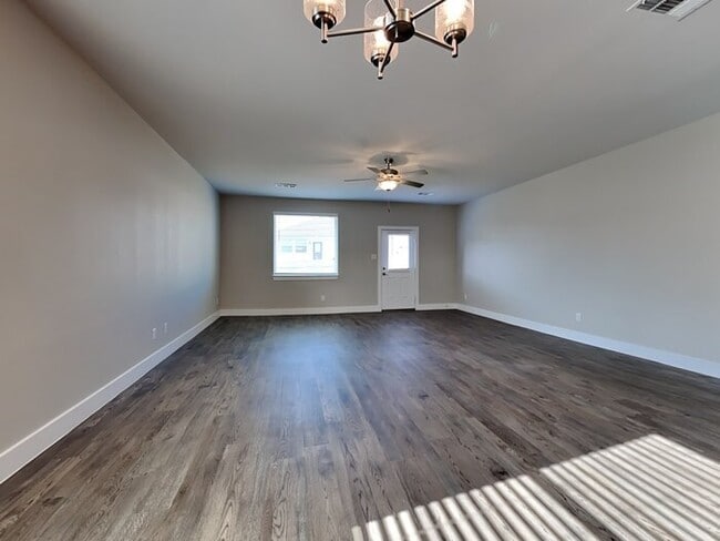 3417 New York Ave in Lancaster, TX - Building Photo - Building Photo