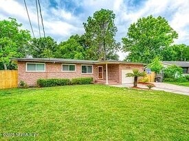 6446 Ish Brant Rd S in Jacksonville, FL - Building Photo