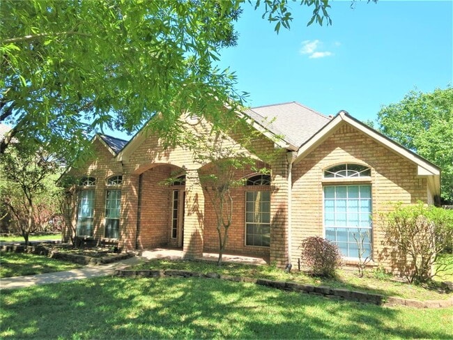 419 Wellington Point in Houston, TX - Building Photo - Building Photo