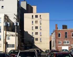 46 Summit Ave in Hagerstown, MD - Building Photo - Building Photo