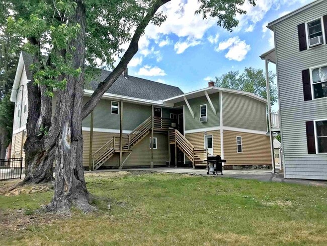 53 Walker St in Manchester, NH - Building Photo - Building Photo