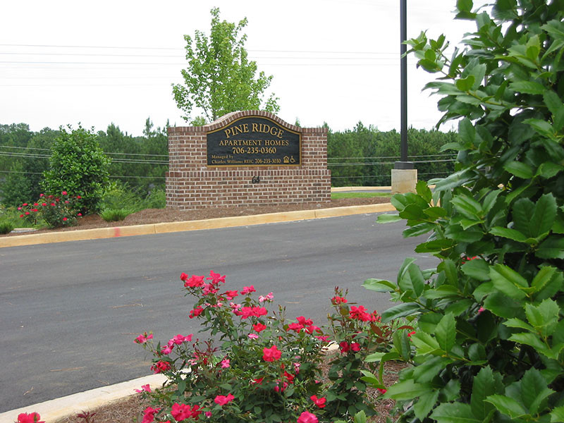 Pine Ridge Apartments in Rome, GA - Building Photo