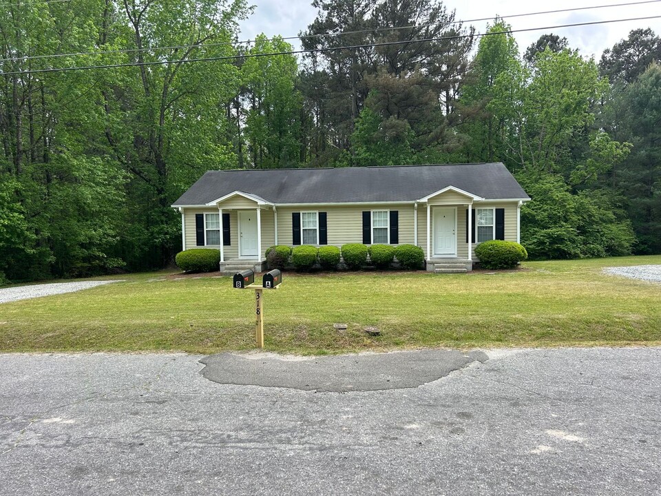 318 Park Ave in Creedmoor, NC - Building Photo