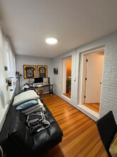 15 South St, Unit 6 in Boston, MA - Building Photo - Building Photo