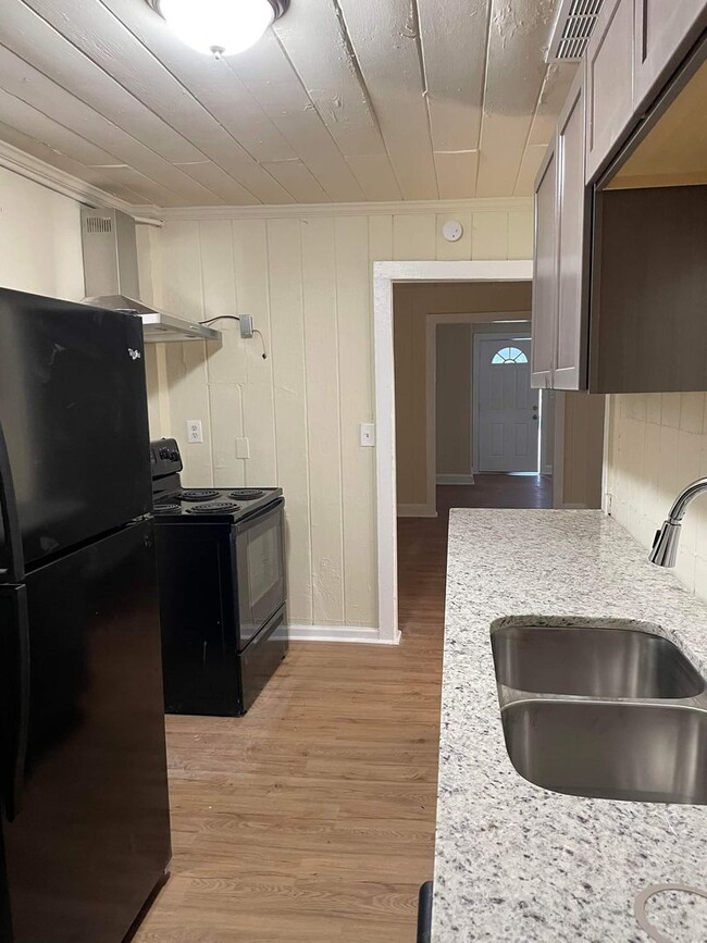 property at 2771 Mann Rd