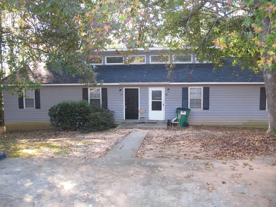 199 Creekwood Pl in Athens, GA - Building Photo