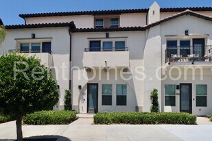 1716 Discovery Falls Dr in Chula Vista, CA - Building Photo