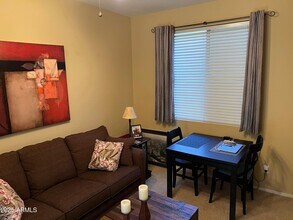 7240 E Manning St in Mesa, AZ - Building Photo - Building Photo