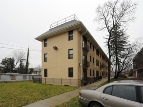 5336 Colorado Ave NW in Washington, DC - Foto de edificio - Building Photo