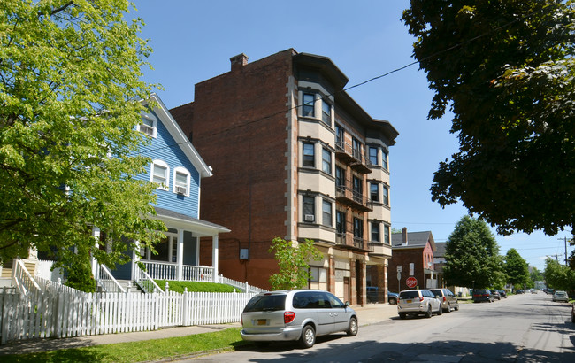 222 Carolina St in Buffalo, NY - Building Photo - Building Photo