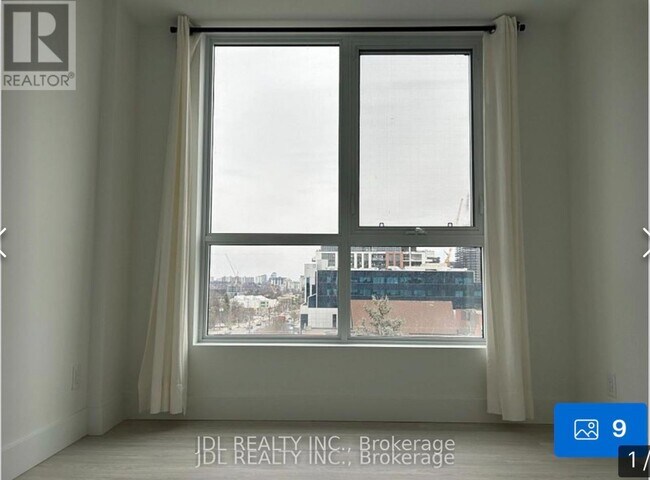 6 Greenbriar Rd in Toronto, ON - Building Photo - Building Photo