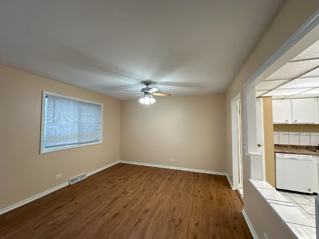 226 Walker Dr in Bolingbrook, IL - Building Photo - Building Photo