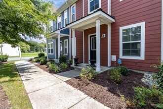 519 Reunion St in Chesapeake, VA - Building Photo - Building Photo