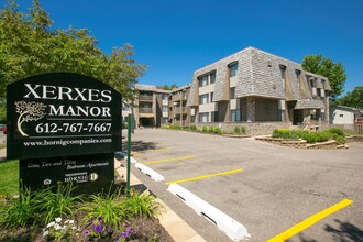 Xerxes Manor Apartments in Edina, MN - Foto de edificio - Building Photo