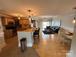 1205 Torrence Cir in Davidson, NC - Building Photo - Building Photo