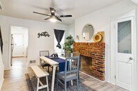 645 Stirling St photo'