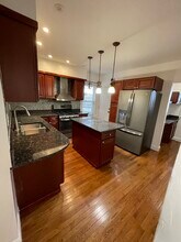 15 Fairmount St, Unit 2 in Boston, MA - Foto de edificio - Building Photo