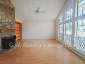 1228 Shawnee Trail in Carrollton, TX - Building Photo - Building Photo