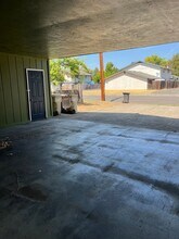511-513 SE L St in Grants Pass, OR - Building Photo - Building Photo
